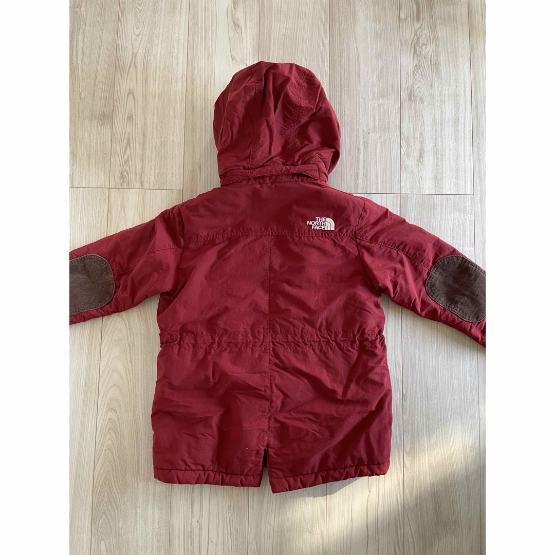 THE NORTH FACE(ザノースフェイス)の週末価格　THE NORTH FACE キッズ　ダウン　ジャケット　140 キッズ/ベビー/マタニティのキッズ服男の子用(90cm~)(ジャケット/上着)の商品写真