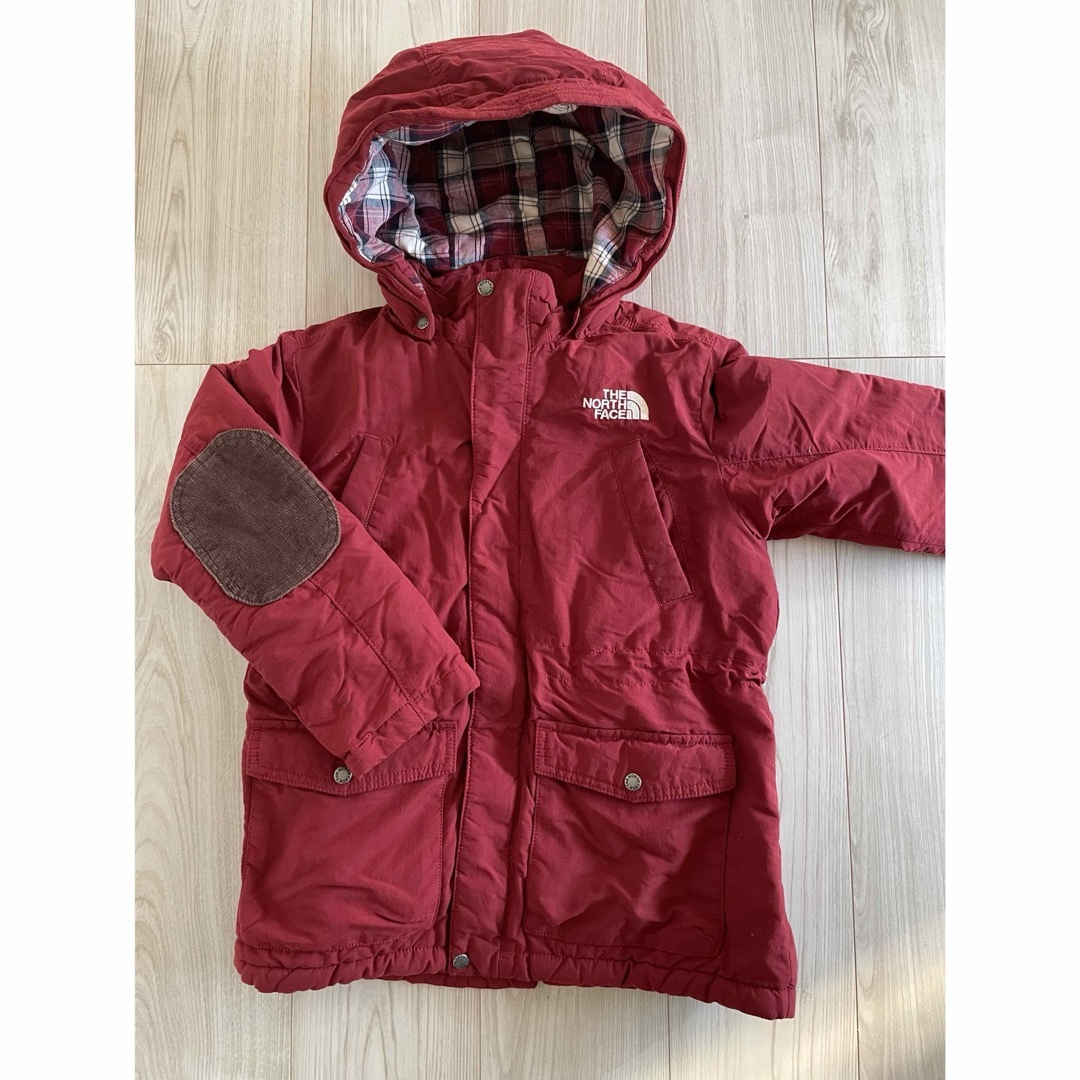 THE NORTH FACE(ザノースフェイス)の週末価格　THE NORTH FACE キッズ　ダウン　ジャケット　140 キッズ/ベビー/マタニティのキッズ服男の子用(90cm~)(ジャケット/上着)の商品写真