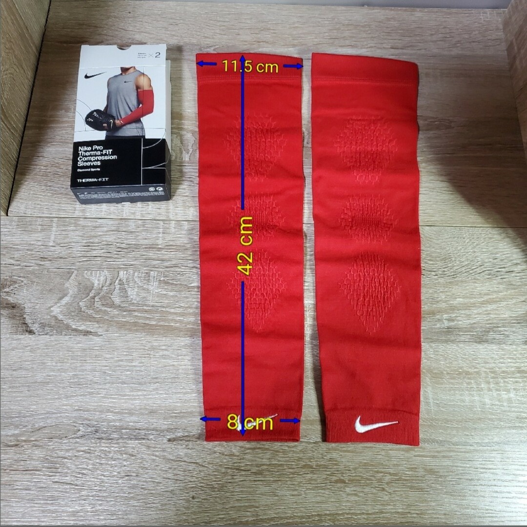 NIKE(ナイキ)のナイキ プロサーキュラーコンプスリーブ アームスリーブ メンズ　L～XL スポーツ/アウトドアの野球(その他)の商品写真