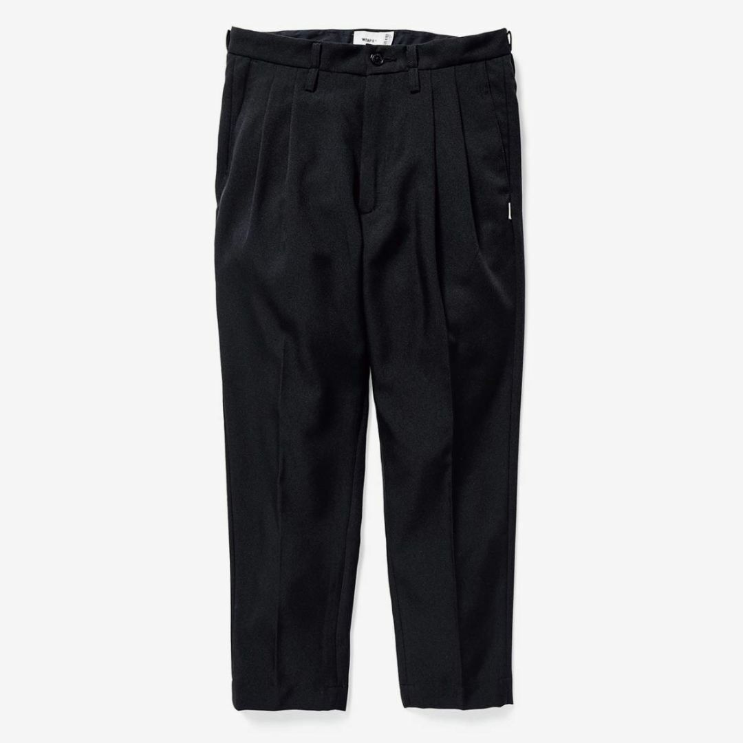 W)taps(ダブルタップス)のBLACK M 19AW WTAPS TUCK 01 / TROUSERS. P メンズのパンツ(スラックス)の商品写真