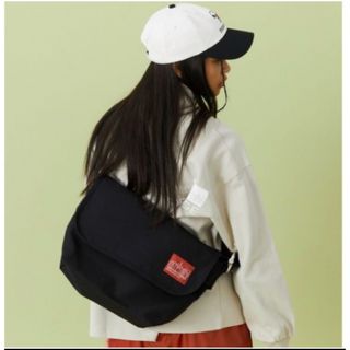 マンハッタンポーテージ(Manhattan Portage)の美品　マンハッタンポーテージ　 メッセンジャーバッグ　B5(ショルダーバッグ)