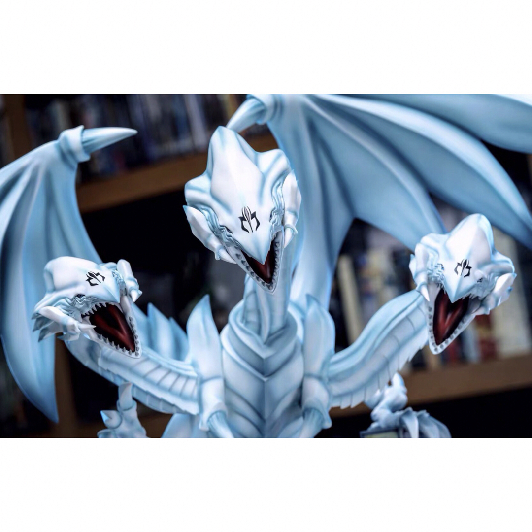遊☆戯☆王 青眼の究極竜 フィギュア ガレージキット GK完成品の 遊☆戯☆王 青眼の究極竜 フィギュア ガレージキット GK完成品の