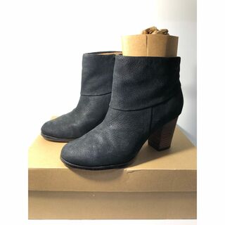 511152● COLE HAAN CASSIDY BOOTIE サイドジップ (ブーティ)