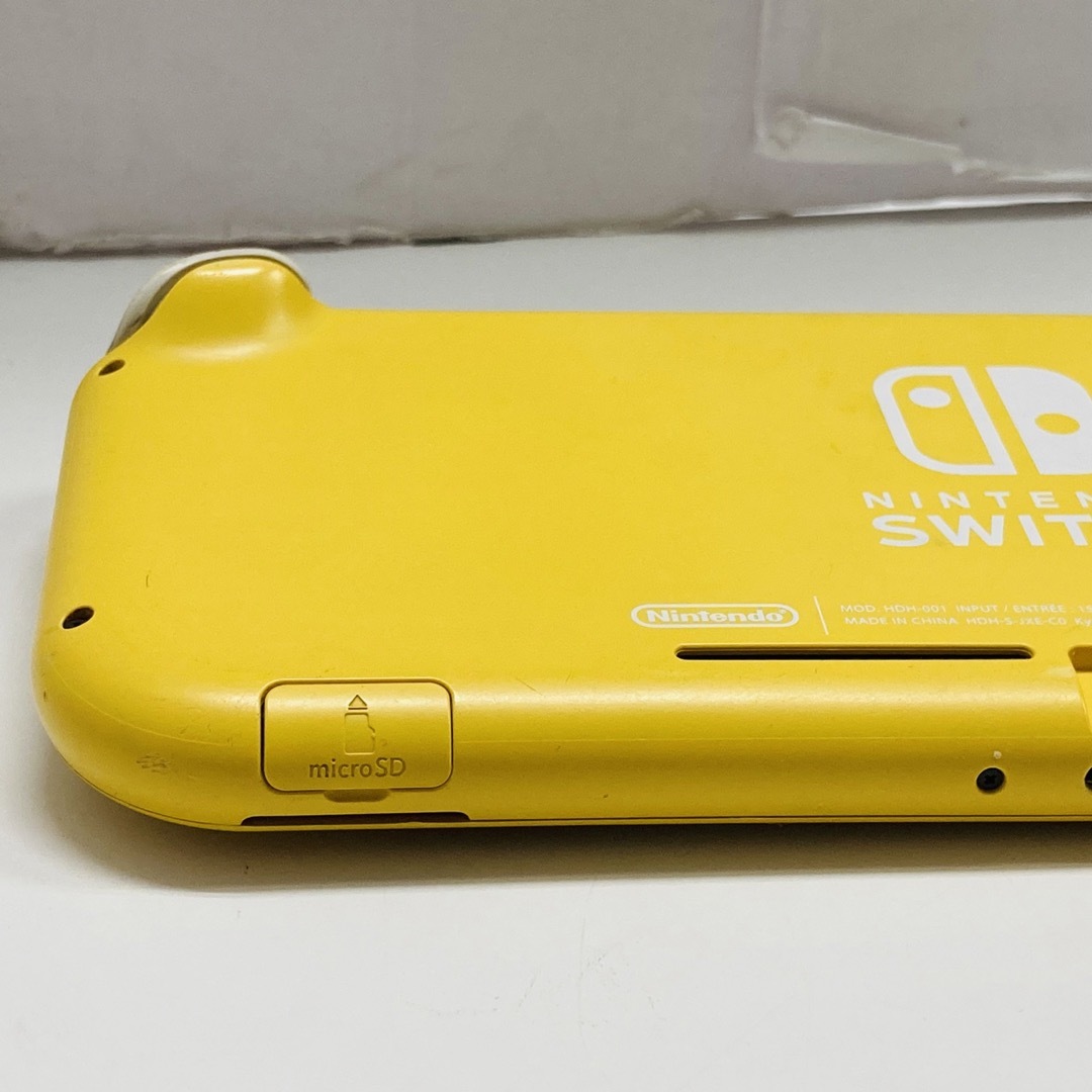 Nintendo Switch(ニンテンドースイッチ)の訳あり 任天堂 Switch Lite イエロー 本体のみ スイッチライト エンタメ/ホビーのゲームソフト/ゲーム機本体(携帯用ゲーム機本体)の商品写真