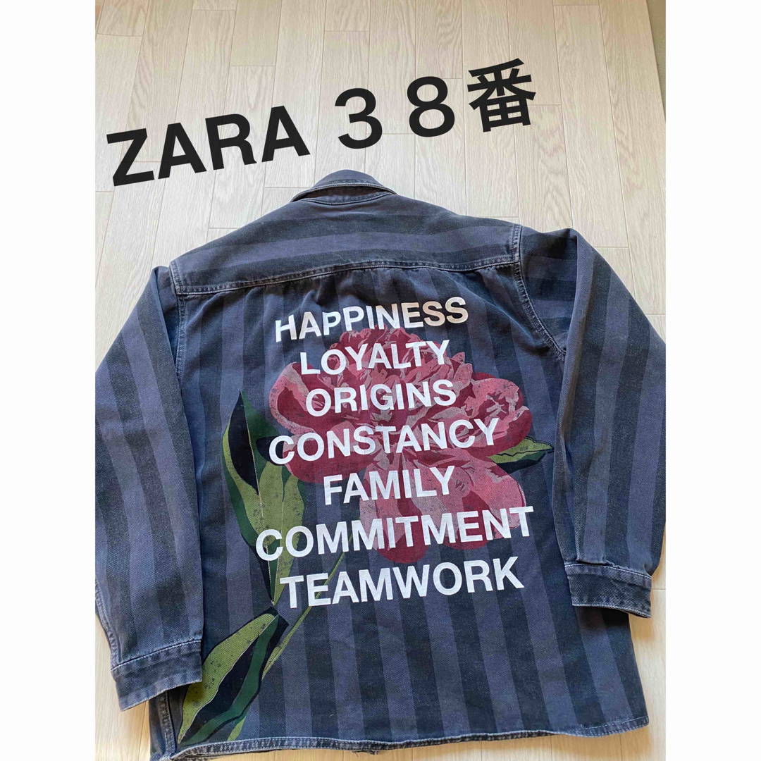 ZARA(ザラ)のZARAメンズデニムシャツプリント花柄３８番 メンズのトップス(シャツ)の商品写真