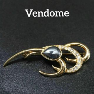 ヴァンドームアオヤマ(Vendome Aoyama)の【匿名配送】ヴァンドーム ブローチ ゴールド ストーン 黒(ブローチ/コサージュ)