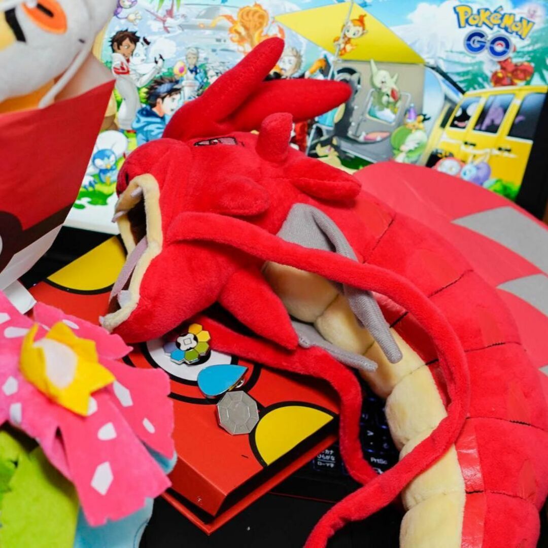 ぬいぐるみ メガギャラドス 赤 メガ進化 クッション 55㎝紙袋付 ぬいぐるみ メガギャラドス 赤 メガ進化 クッション 55㎝紙袋付