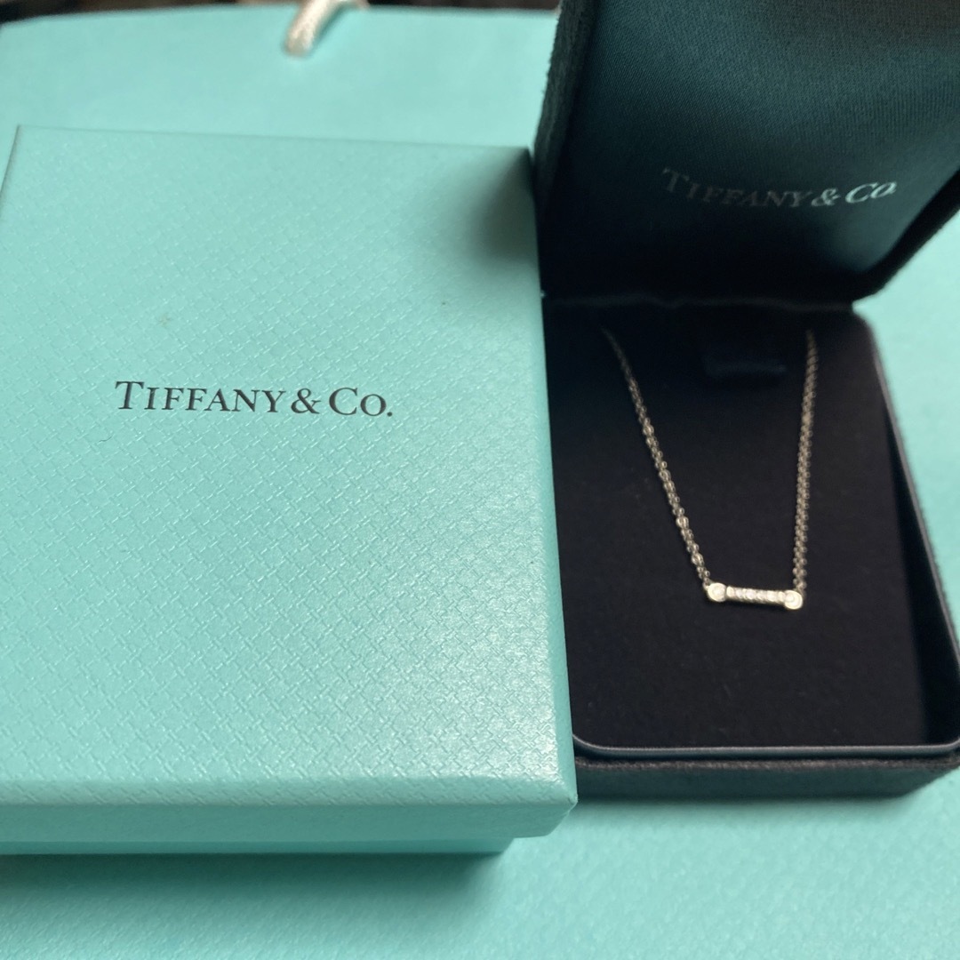 Tiffany & Co.(ティファニー)のTiffany ティファニー　フルールドリス　バーペンダント レディースのアクセサリー(ネックレス)の商品写真