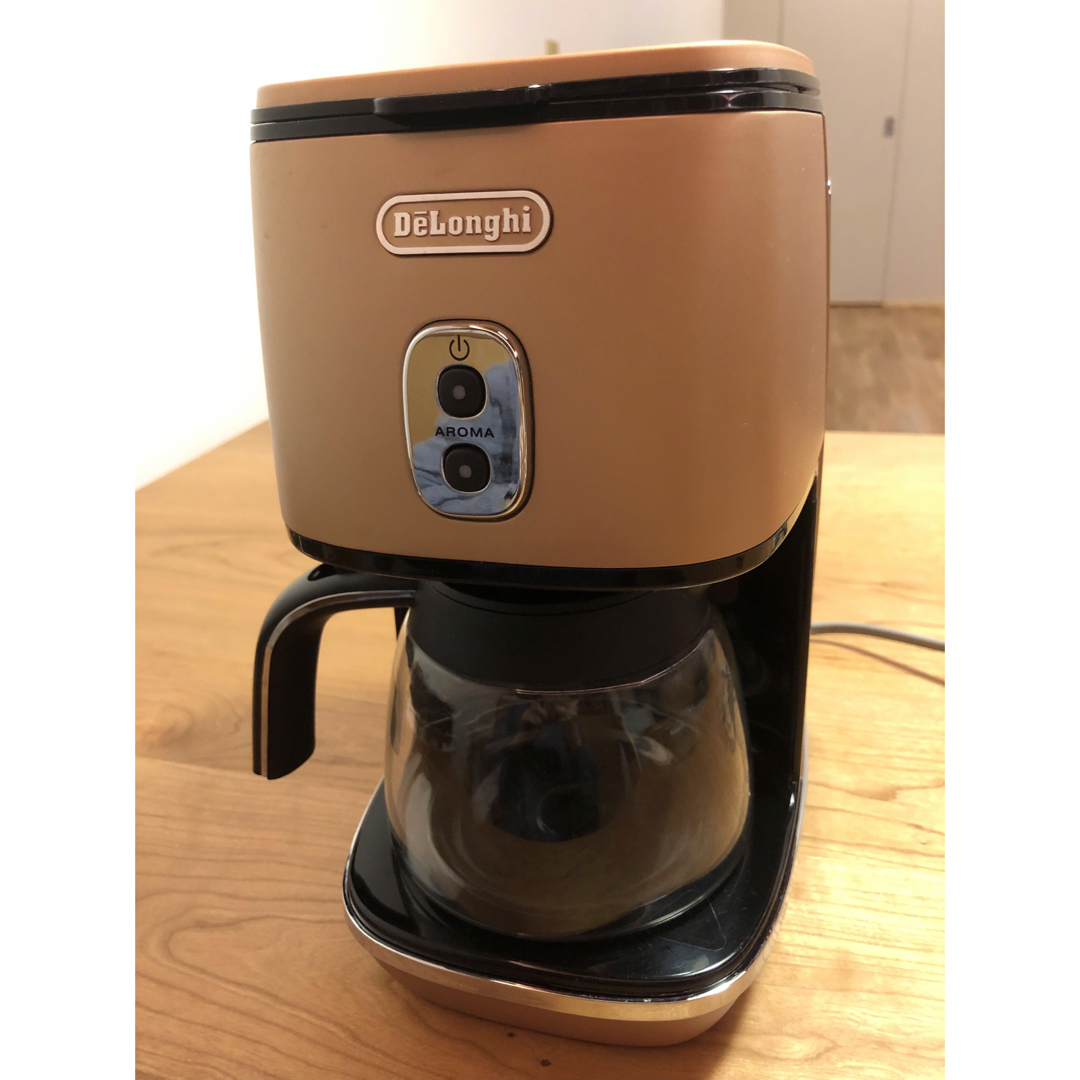 DeLonghi(デロンギ)のデロンギ　ドリップコーヒーメーカー【中古品】 スマホ/家電/カメラの調理家電(コーヒーメーカー)の商品写真