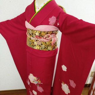 振袖(レッド/赤色系)の通販 100点以上(レディース) | お得な新品