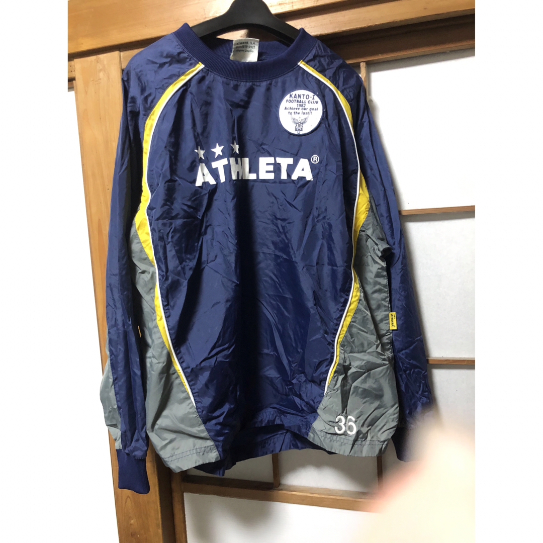 ATHLETA(アスレタ)の高校サッカー/関東第一高校/ピステ  上下 ウインドブレーカー ナイロン スポーツ/アウトドアのサッカー/フットサル(ウェア)の商品写真