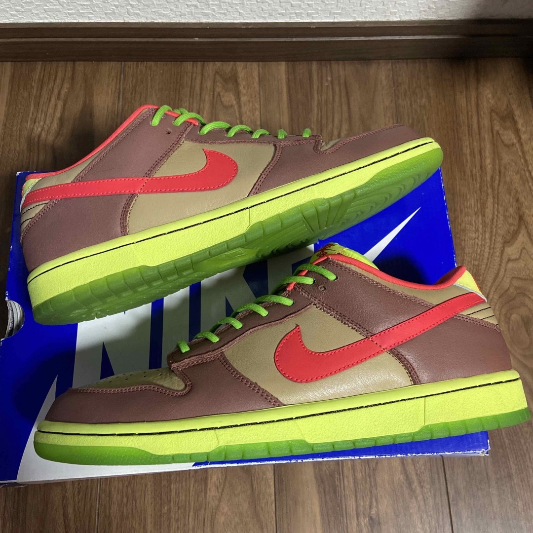 NIKE(ナイキ)のNike SB Dunk Low "Toxic Sea Robbin" メンズの靴/シューズ(スニーカー)の商品写真