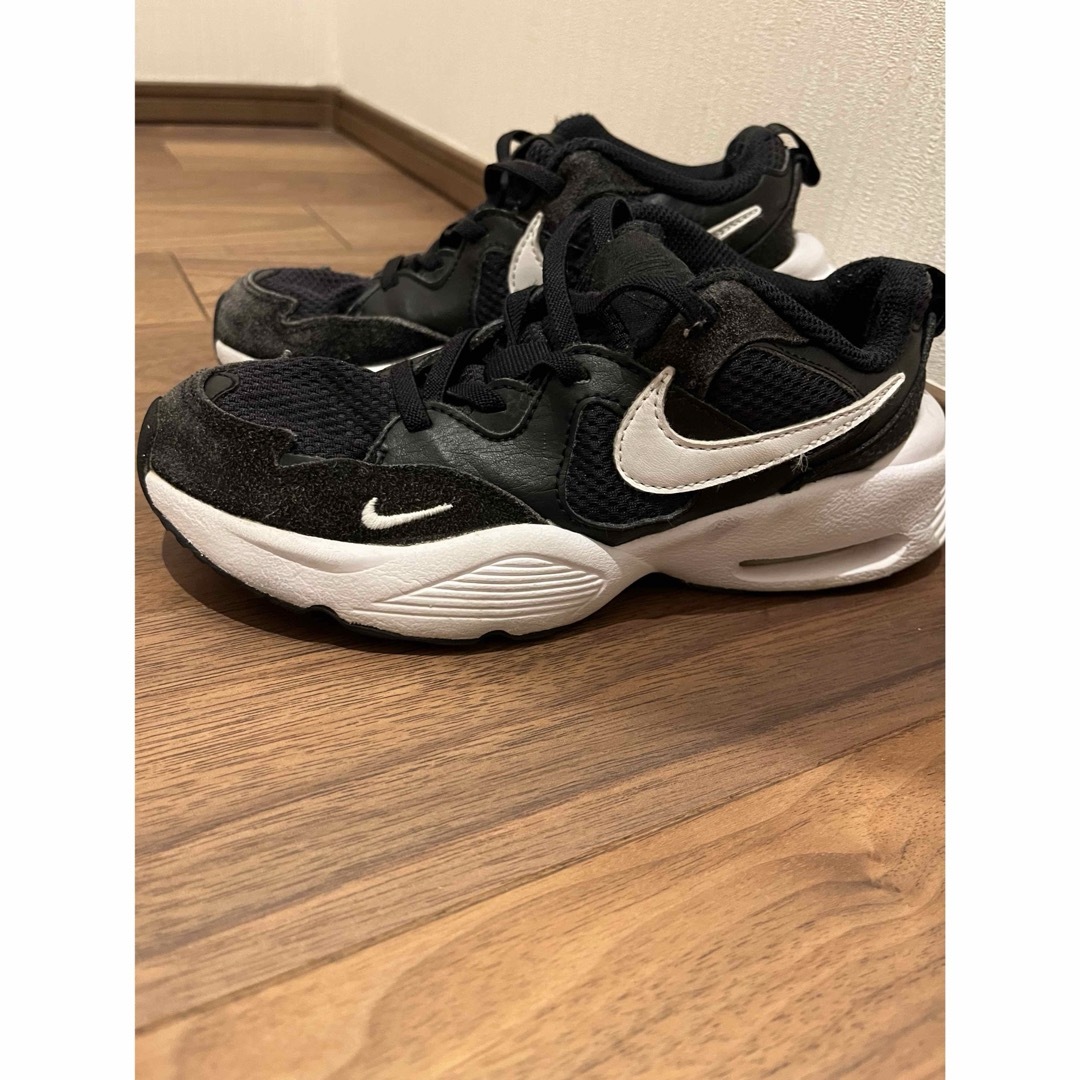 NIKE(ナイキ)のNIKE エアマックス　20.0cm キッズ/ベビー/マタニティのキッズ靴/シューズ(15cm~)(スニーカー)の商品写真