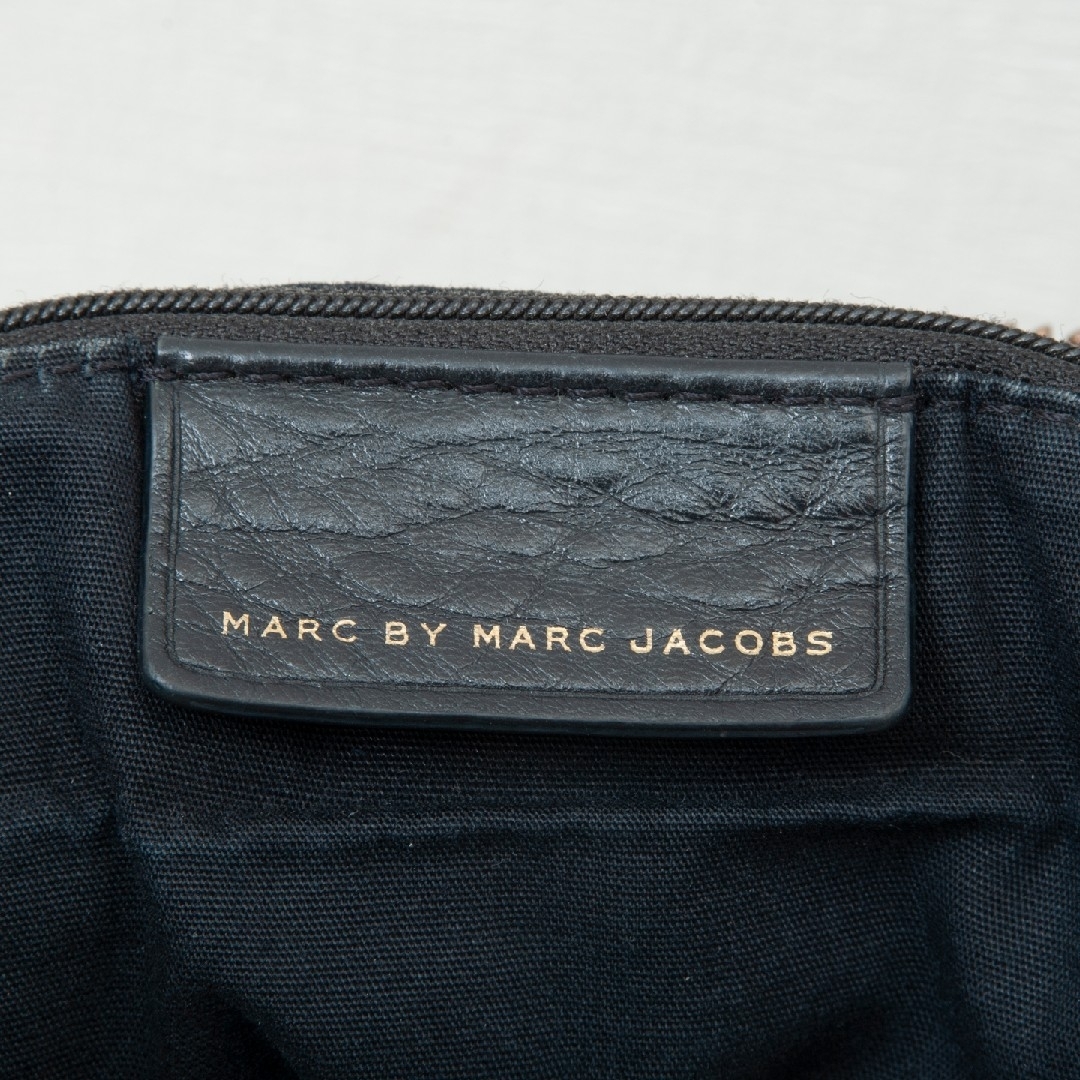 MARC BY MARC JACOBS(マークバイマークジェイコブス)の【良品】MARC by MARC JACOBS ハンドバッグ ブラック！ レディースのバッグ(ハンドバッグ)の商品写真