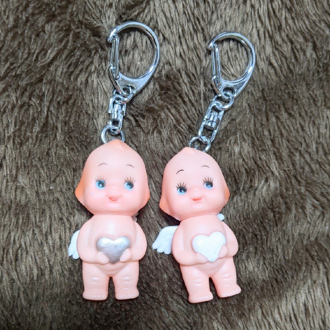 オビツキューピーちゃん☆天使の羽ハート♡キーホルダー二匹の オビツキューピーちゃん☆天使の羽ハート♡キーホルダー二匹の