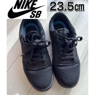 ナイキ(NIKE)のナイキ　スニーカー Sb チェック ソーラー キャンバス ブラック  23.5(スニーカー)