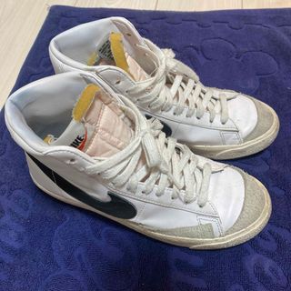 ナイキ(NIKE)のNIKE ブレーザーMID77 ヴィンテージ(スニーカー)