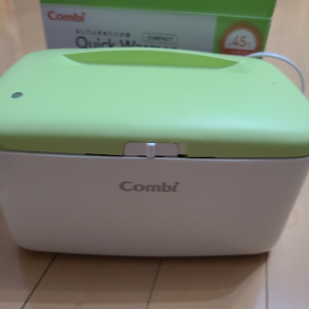 combi(コンビ)のクイックウォーマー キッズ/ベビー/マタニティのおむつ/トイレ用品(ベビーおしりふき)の商品写真