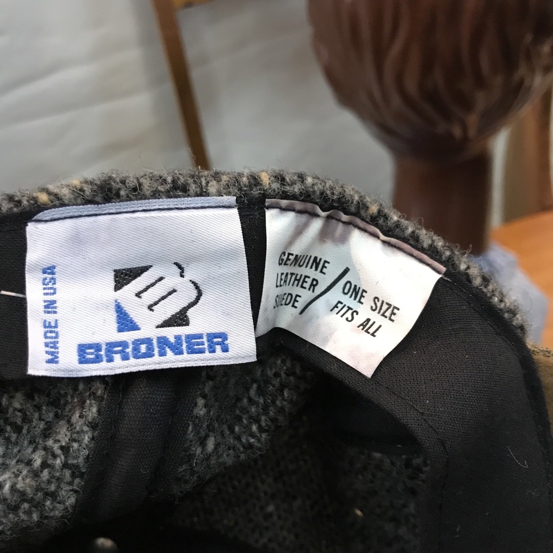 WOOLRICH(ウールリッチ)のBRONER WOOLRICH ジェットキャップ　レザーベルト　USA製　90s メンズの帽子(キャップ)の商品写真