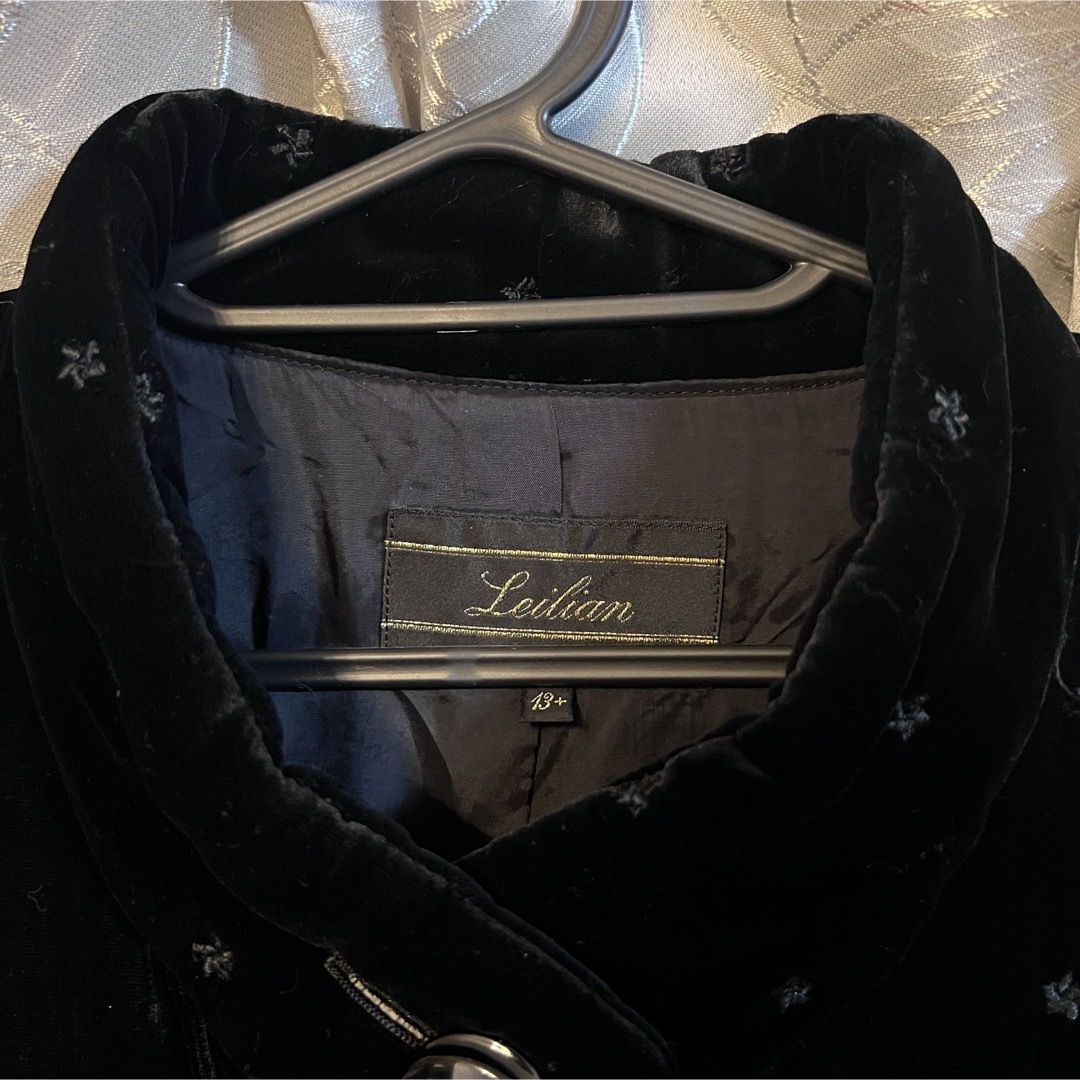leilian(レリアン)のヴィンテージ　刺繍総柄　ベロアコート レディースのジャケット/アウター(毛皮/ファーコート)の商品写真