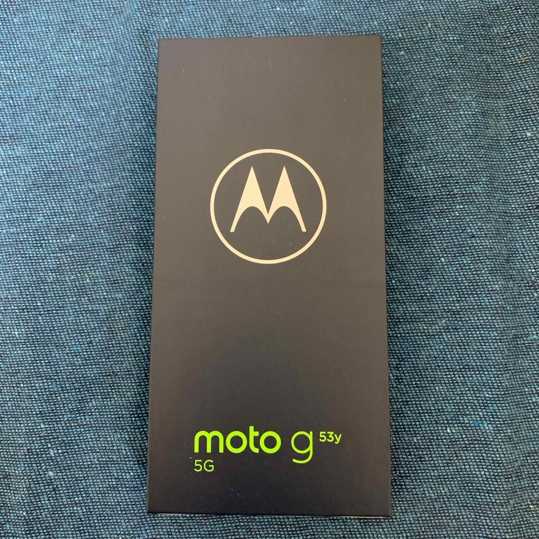 Motorola(モトローラ)のmoto g53y 5G シルバー 128 GB Y!mobile スマホ/家電/カメラのスマートフォン/携帯電話(スマートフォン本体)の商品写真