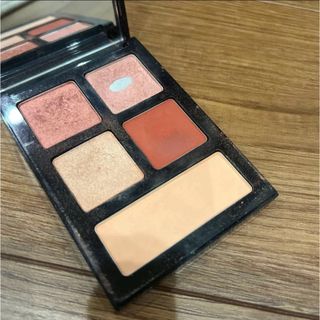 ボビイブラウン(BOBBI BROWN)のボビイブラウン　エッセンシャルマルチカラーアイシャドウパレット(アイシャドウ)