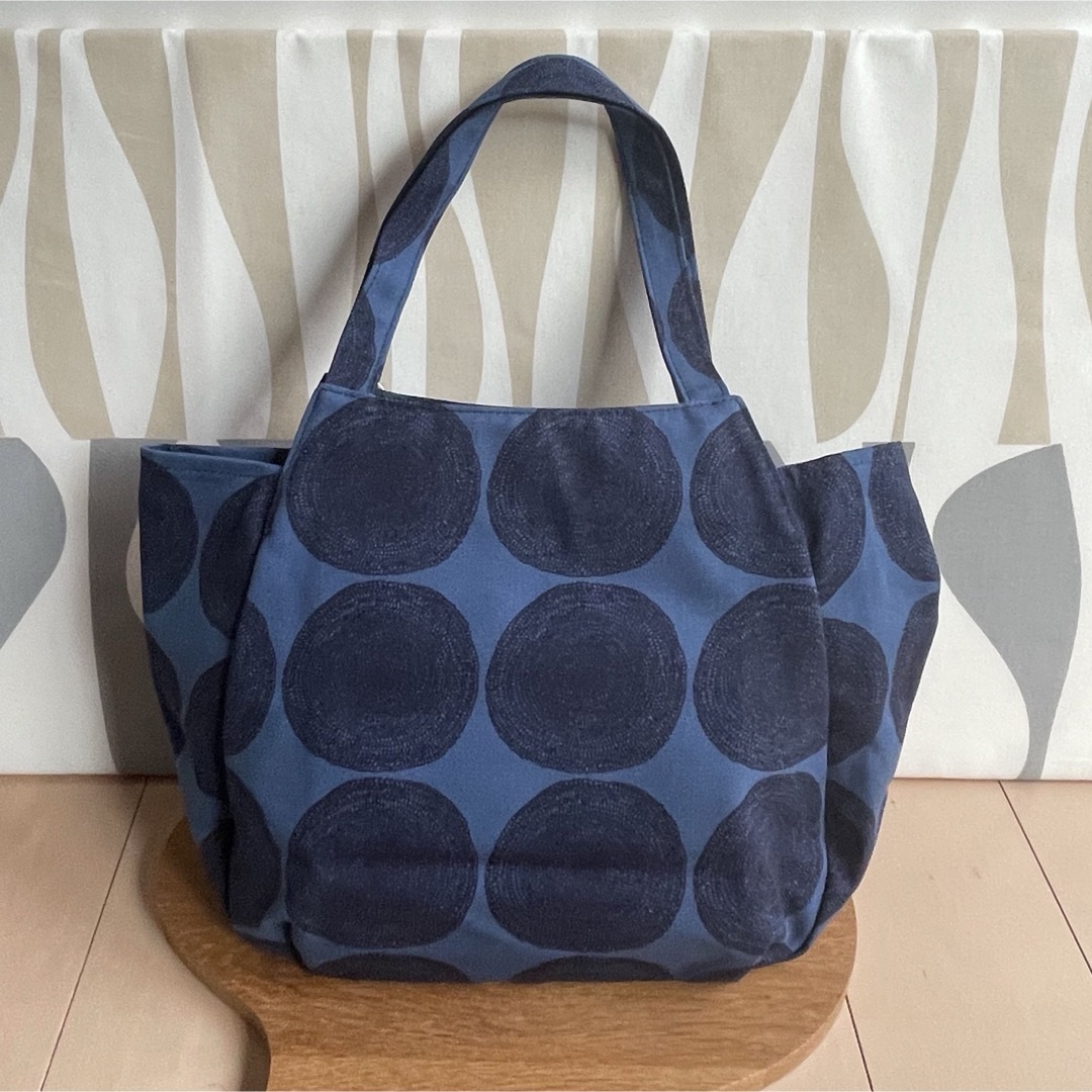 marimekko(マリメッコ)の国内正規品 新品 マリメッコ PUNAPIPPURI プナピップリ トートバッグ レディースのバッグ(トートバッグ)の商品写真