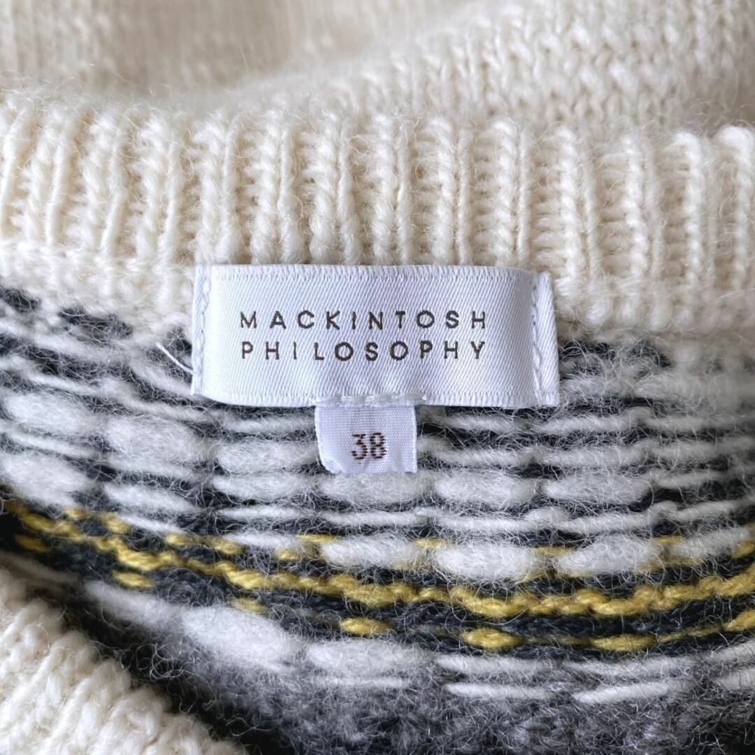 MACKINTOSH PHILOSOPHY(マッキントッシュフィロソフィー)のマッキントッシュフィロソフィー　フェアアイルニット　ホワイト38　伝統的な北欧柄 レディースのトップス(ニット/セーター)の商品写真