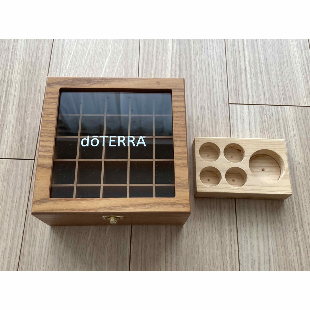 doTERRA - 【美品】doTERRA ドテラ ウッドボックス 25本用、アロマ ...