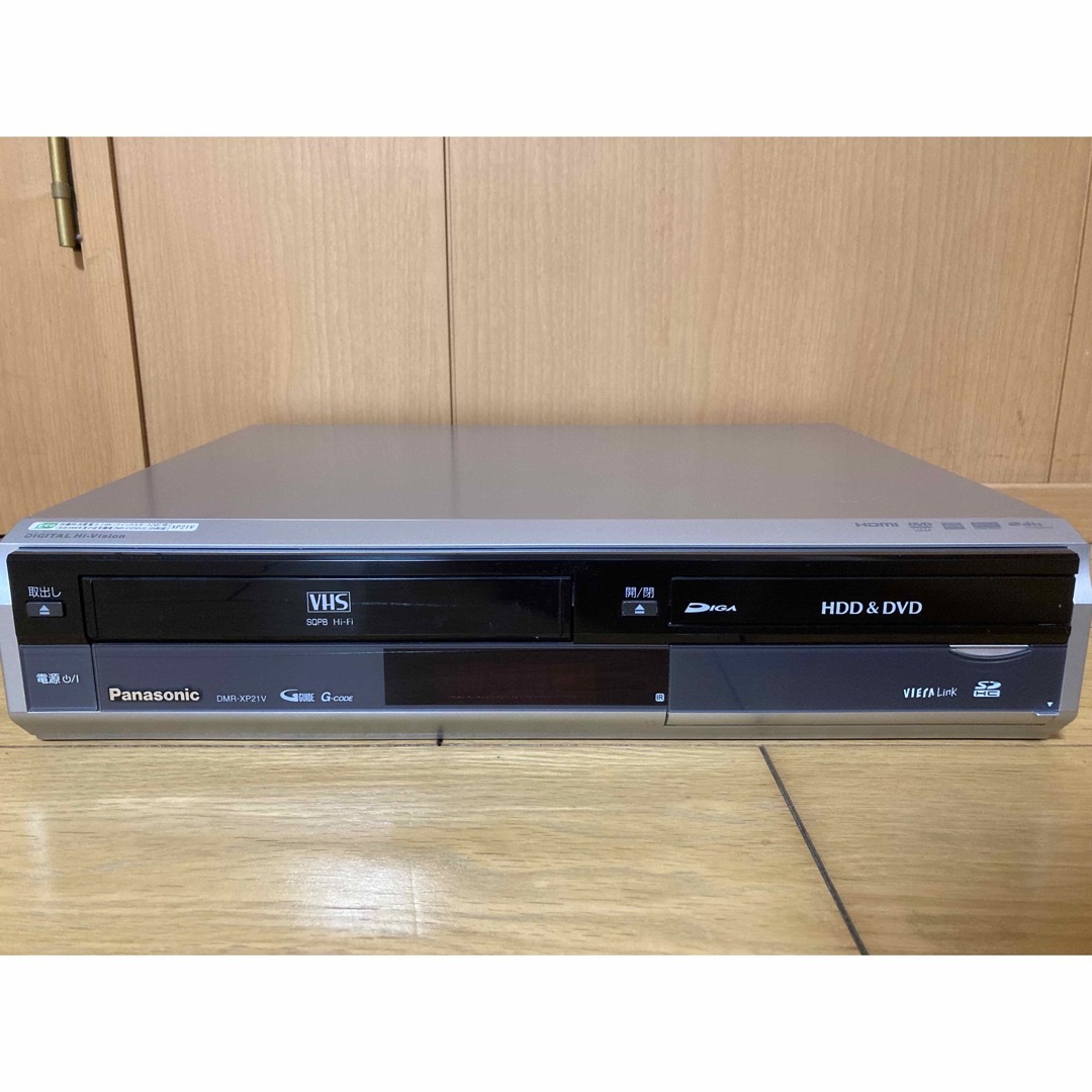 パナソニックDMR-XP21V  VHS/DVD一体型デッキ スマホ/家電/カメラのテレビ/映像機器(その他)の商品写真