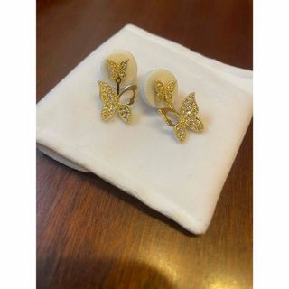 バタフライピアス(ピアス)