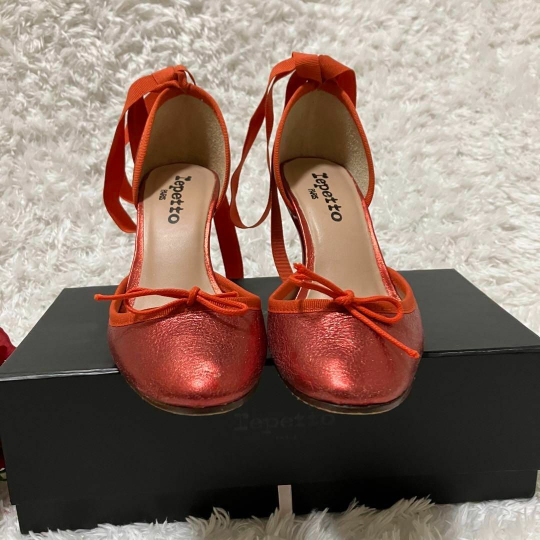 repetto(レペット)の【超希少】レペット　ヒール　リボン　ストラップ　　オレンジ　赤　35　22cm レディースの靴/シューズ(ハイヒール/パンプス)の商品写真