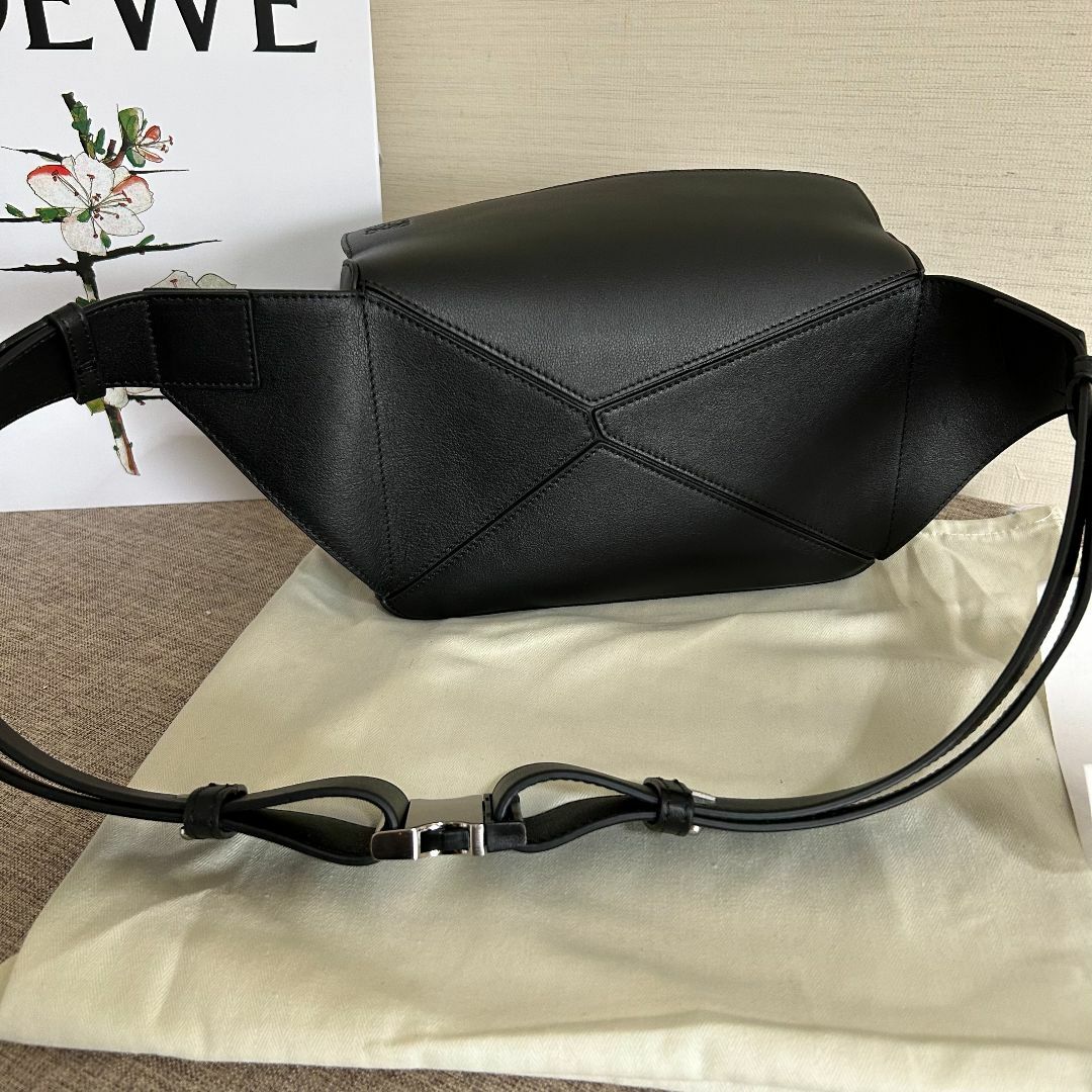 Loeweロエベ パズルバッグ バムバッグ スモール