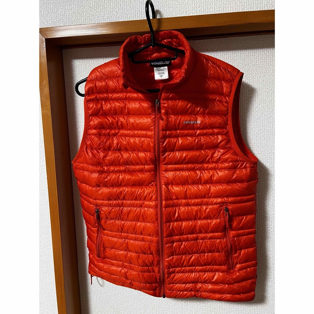 Patagonia パタゴニア　ダウンベスト メンズのジャケット/アウター(ダウンベスト)の商品写真