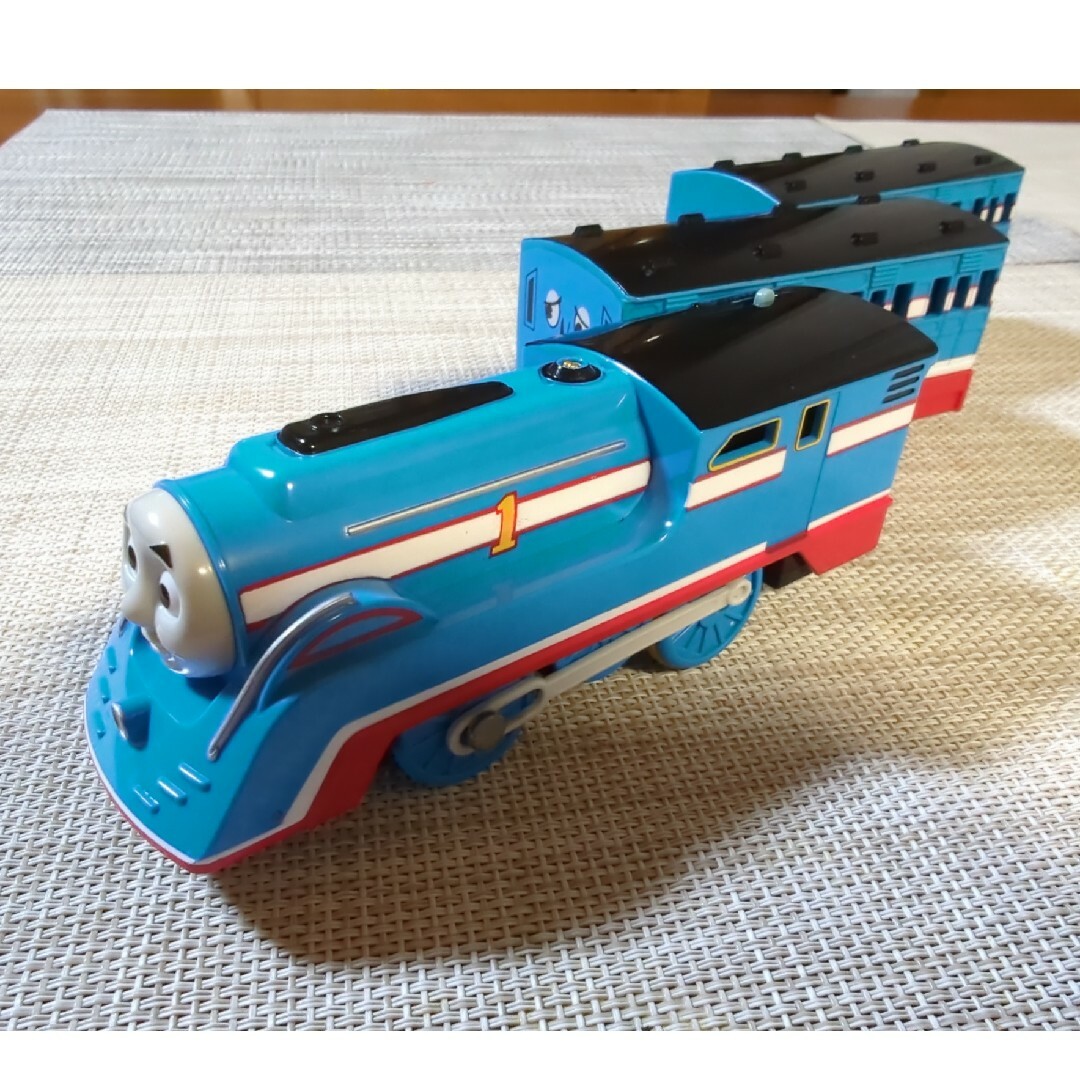 THOMAS(トーマス)のプラレール 流線型トーマス キッズ/ベビー/マタニティのおもちゃ(電車のおもちゃ/車)の商品写真