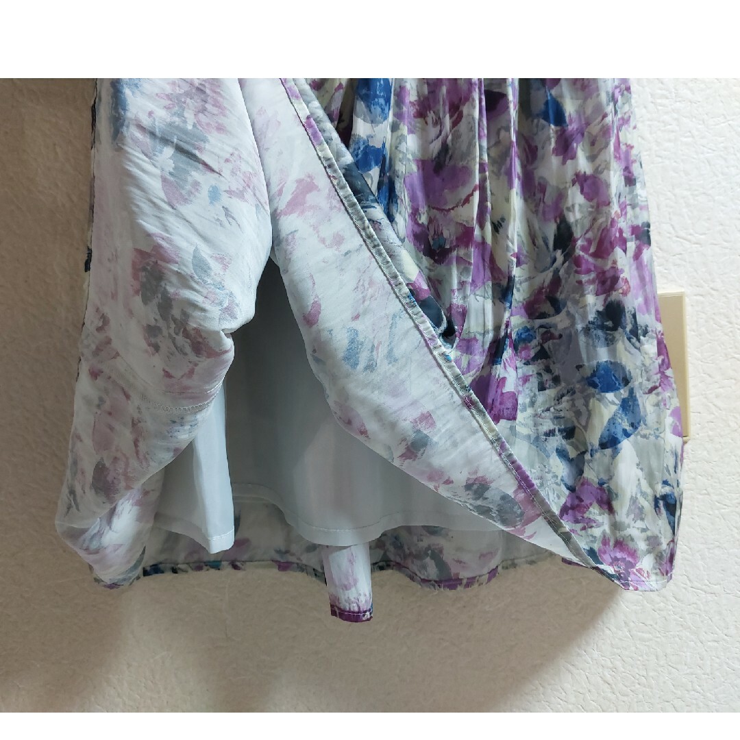 TONAL(トーナル)のsayaka様専用　TONAL◆トーナル◆パープル花柄フレアースカート レディースのスカート(ロングスカート)の商品写真