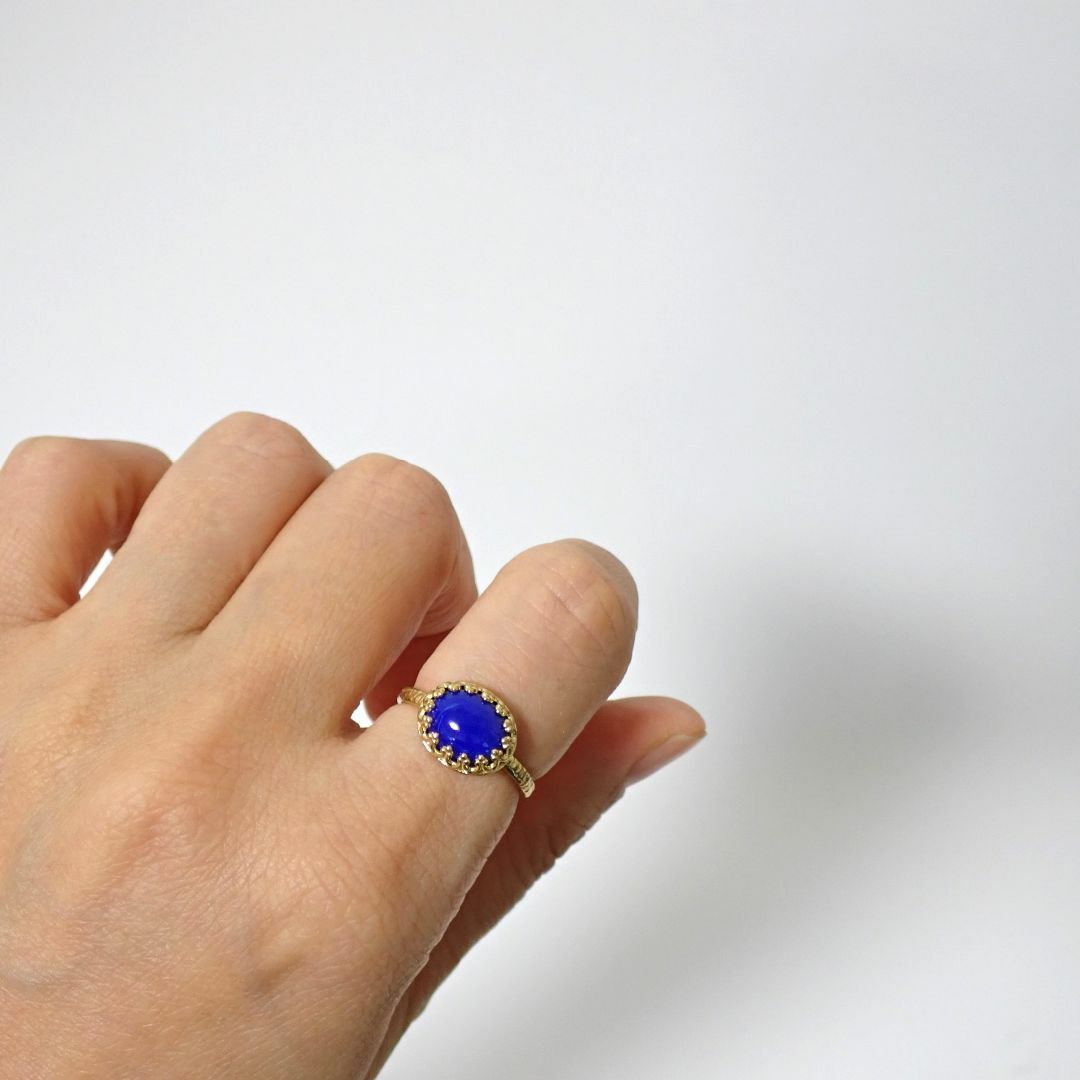 匿名配送　天然石　ラピスラズリ　大粒オーバル　クラウンリング　フリーサイズ　 レディースのアクセサリー(リング(指輪))の商品写真