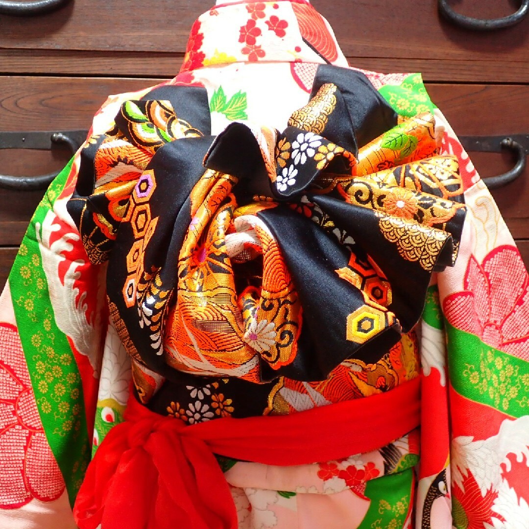 ☆sold out☆ 7歳 レトロ正絹白鶴孔雀 七五三 お着物フルセット ☆sold out☆ 7歳 レトロ正絹白鶴孔雀 七五三 お着物フルセット