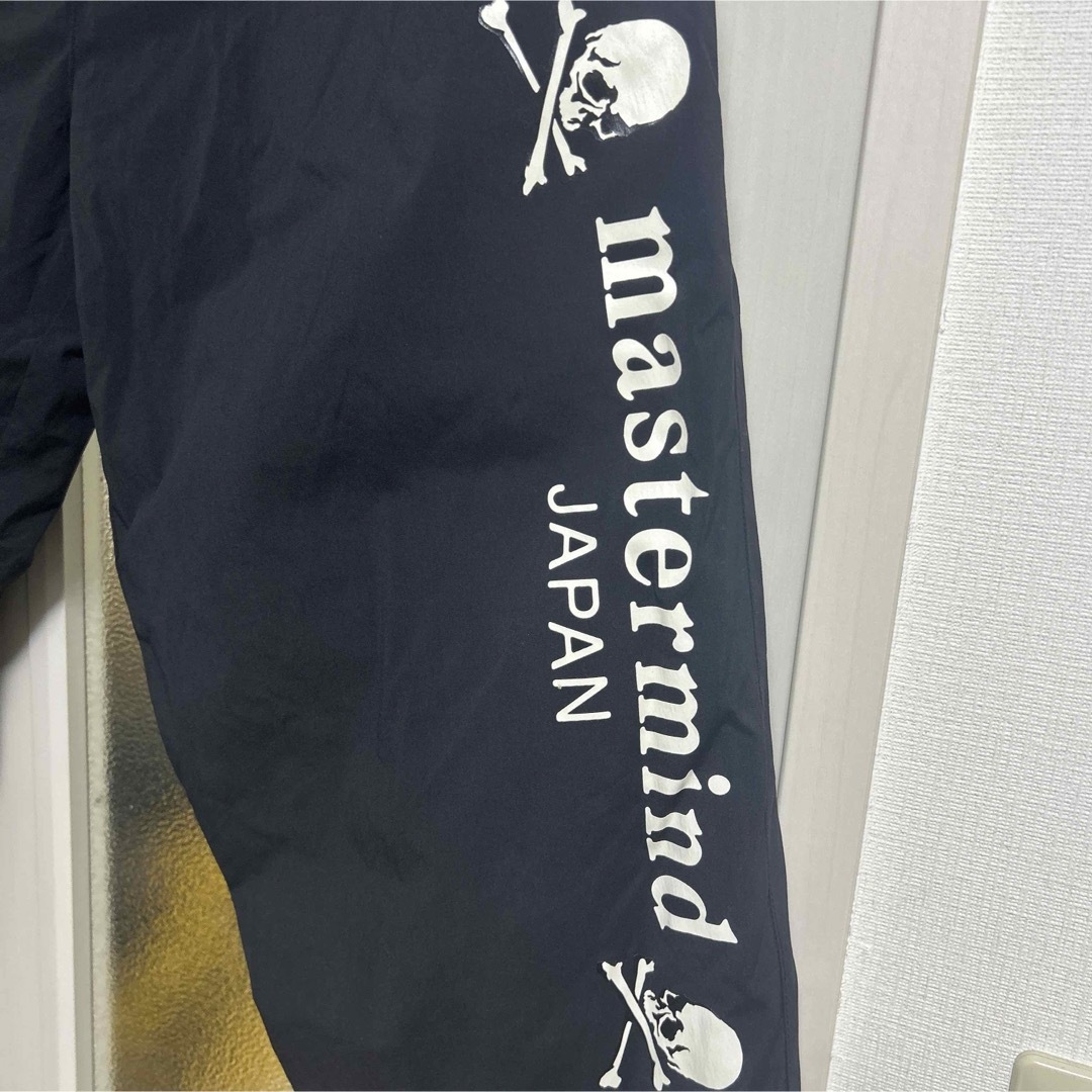 newera mastermind コラボナイロンパンツ メンズのパンツ(その他)の商品写真