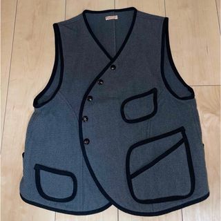 専用       MARNI ブローチレザーベスト