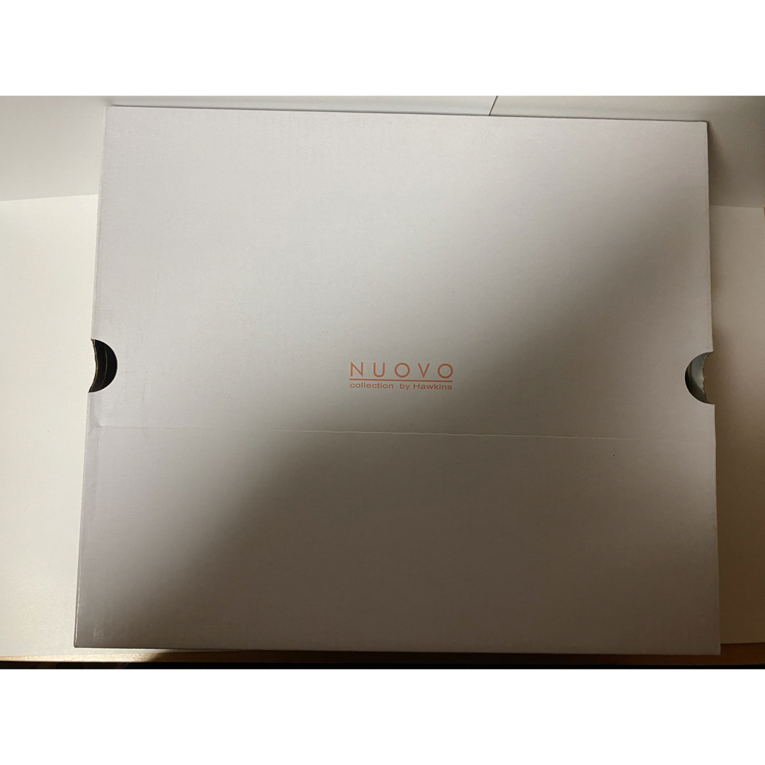 Nuovo(ヌォーボ)のサンダル　NUOVO  Lサイズ　24cm  空箱 その他のその他(その他)の商品写真