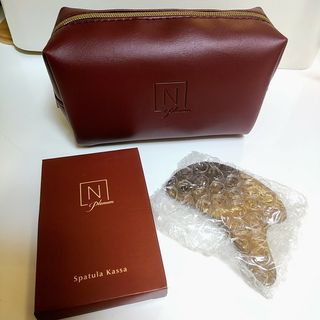 エヌオーガニック(N organic)のN organic Plenumスパチュラカッサ & 化粧ポーチ各1点(ポーチ)