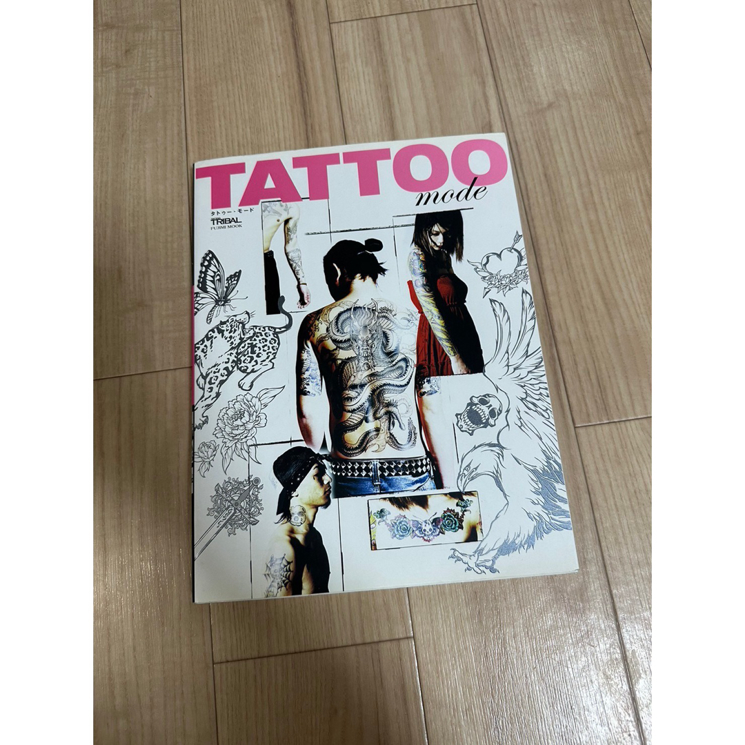 タトゥー TATOO 本 3冊 おまとめ エンタメ/ホビーの本(アート/エンタメ)の商品写真