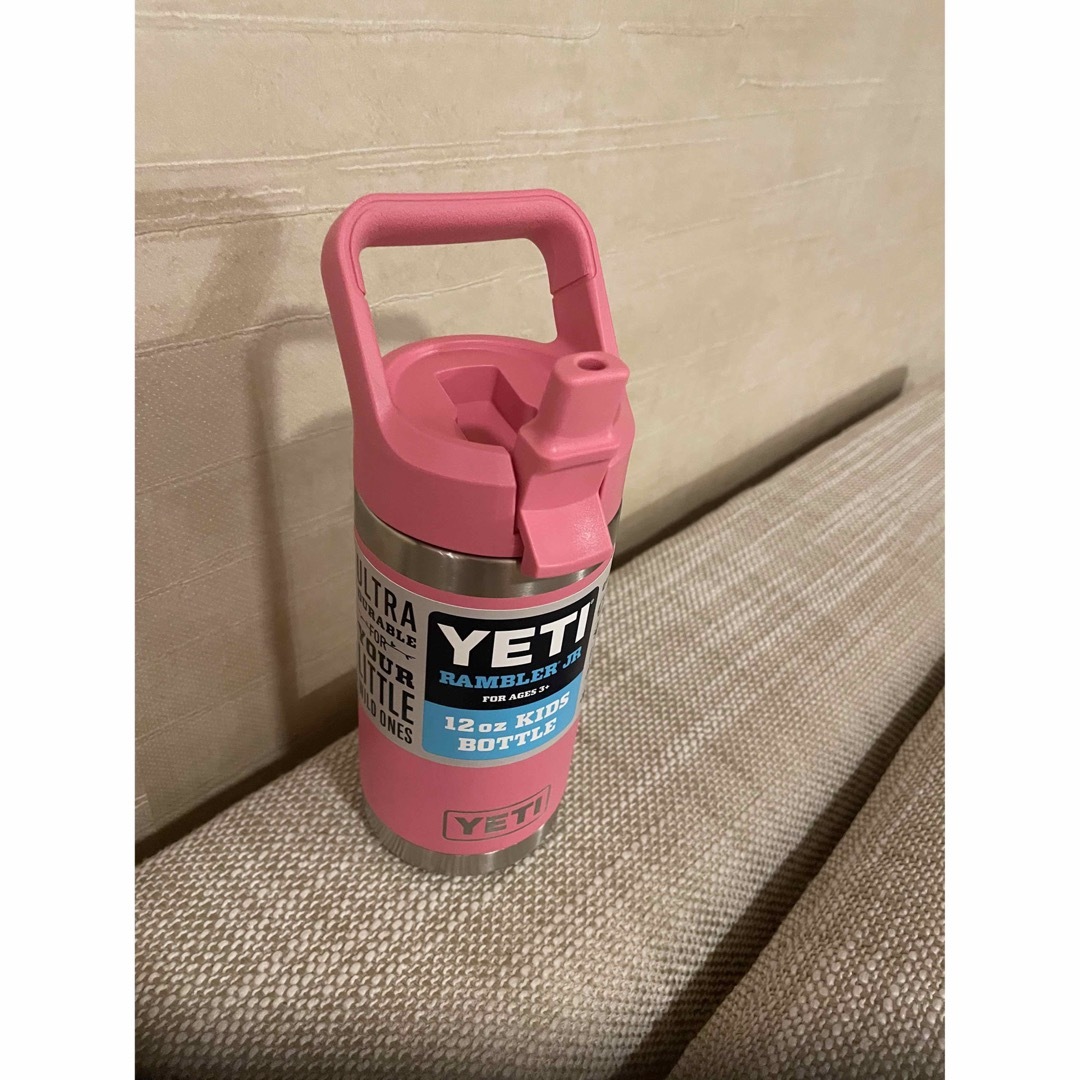 YETI(イエティ)のYETI ボトル インテリア/住まい/日用品のキッチン/食器(タンブラー)の商品写真