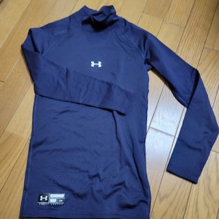 アンダーアーマー(UNDER ARMOUR)のアンダーアーマー　アンダーシャツ　裏起毛(ウェア)