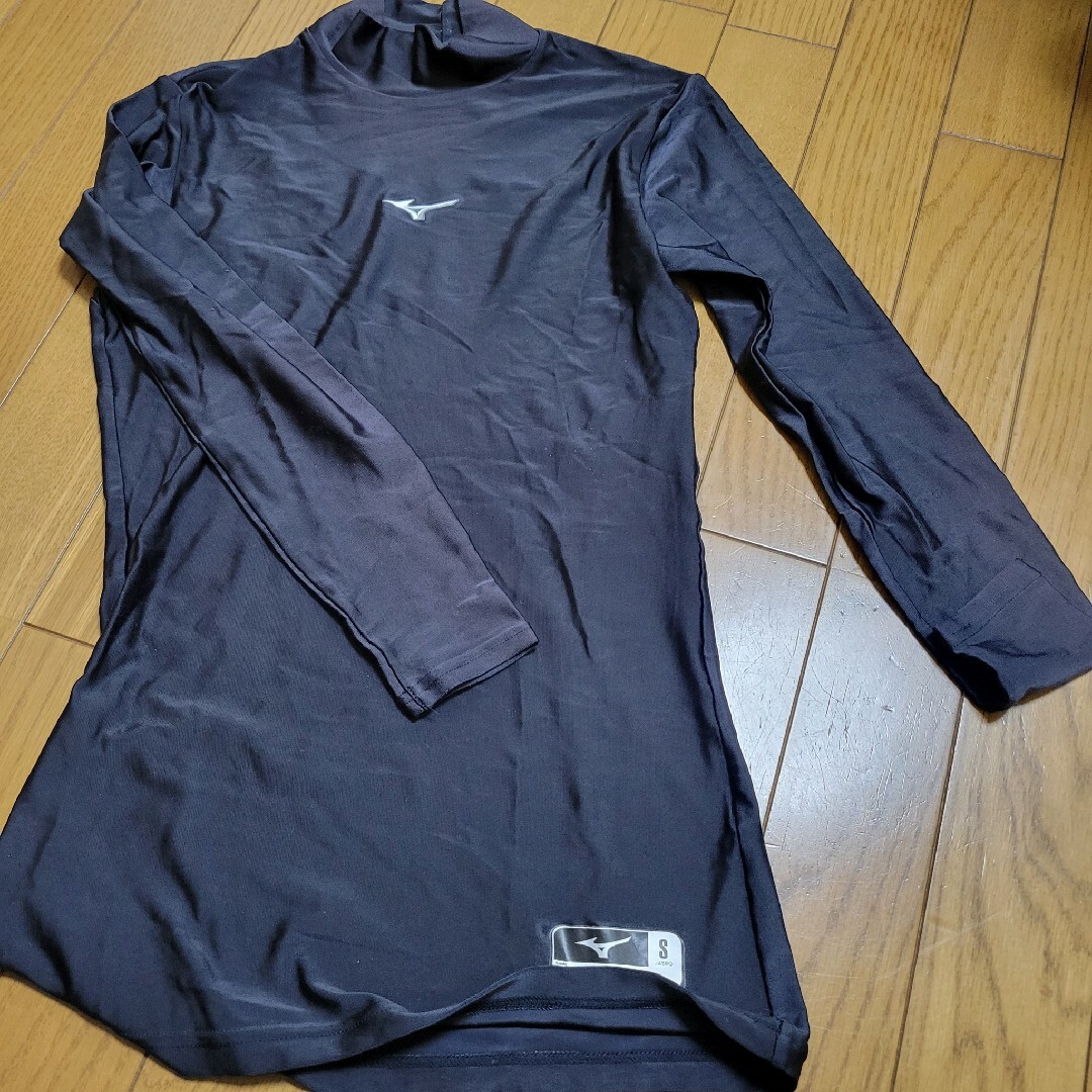 MIZUNO(ミズノ)のミズノ　アンダーシャツ　S　野球 スポーツ/アウトドアの野球(ウェア)の商品写真