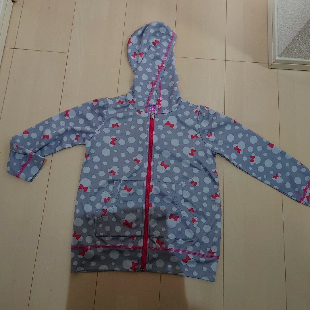 Disney(ディズニー)のラッシュガード　120cm キッズ/ベビー/マタニティのキッズ服女の子用(90cm~)(水着)の商品写真