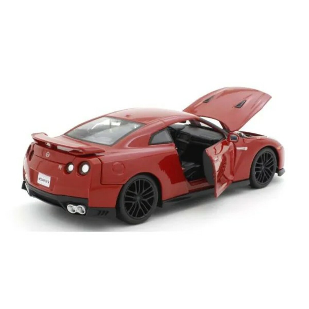 ブラゴ 1/24 日産 GT-R レッド BUR21082R 新品未開封 エンタメ/ホビーのおもちゃ/ぬいぐるみ(ミニカー)の商品写真