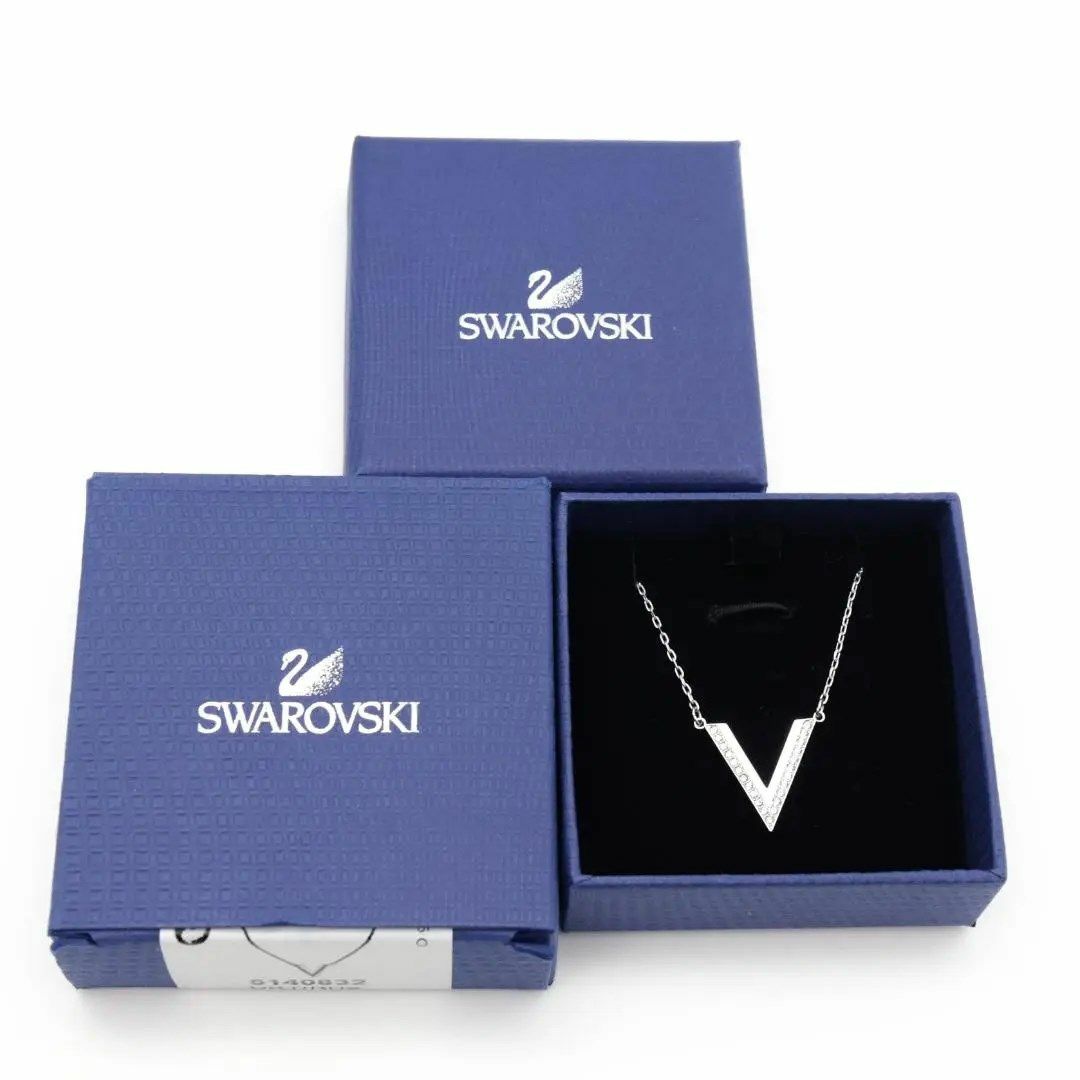 SWAROVSKI - 《美品》SWAROVSKI ネックレス Vロゴ ストーン エレガント