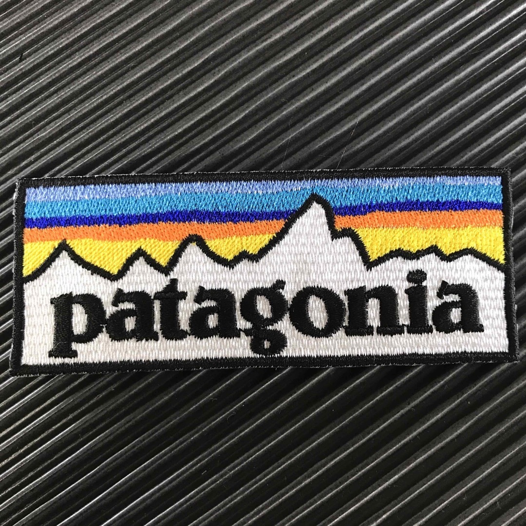 patagonia(パタゴニア)のパタゴニア PATAGONIA "SUNSET" ロゴ アイロンワッペン -29 ハンドメイドの素材/材料(各種パーツ)の商品写真